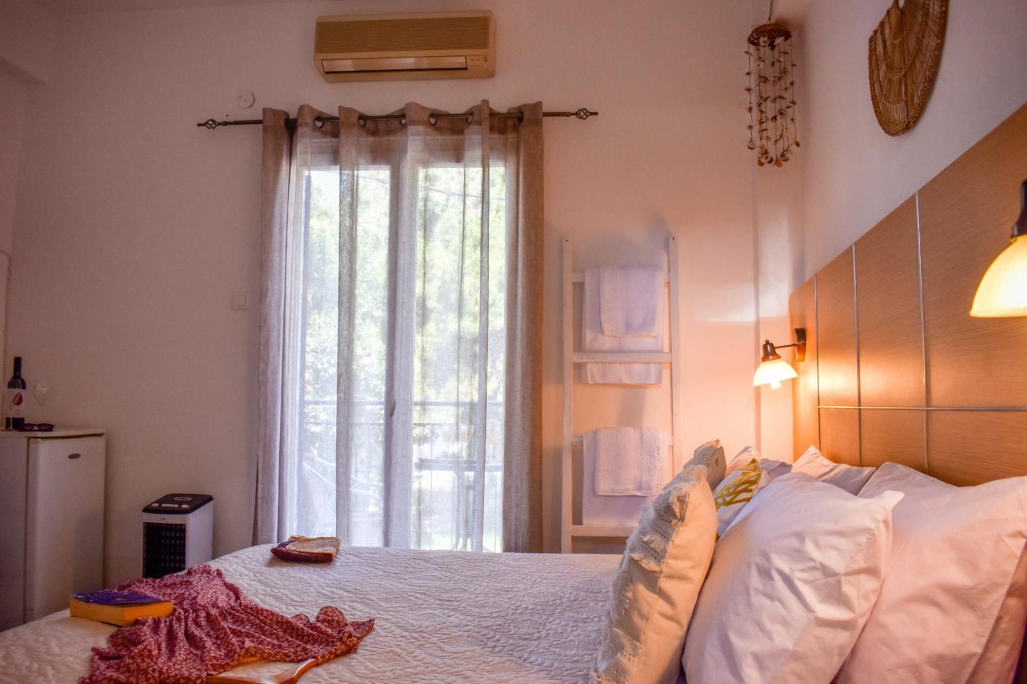 Bonsai Aparthotel Skiathos Town Exterior photo