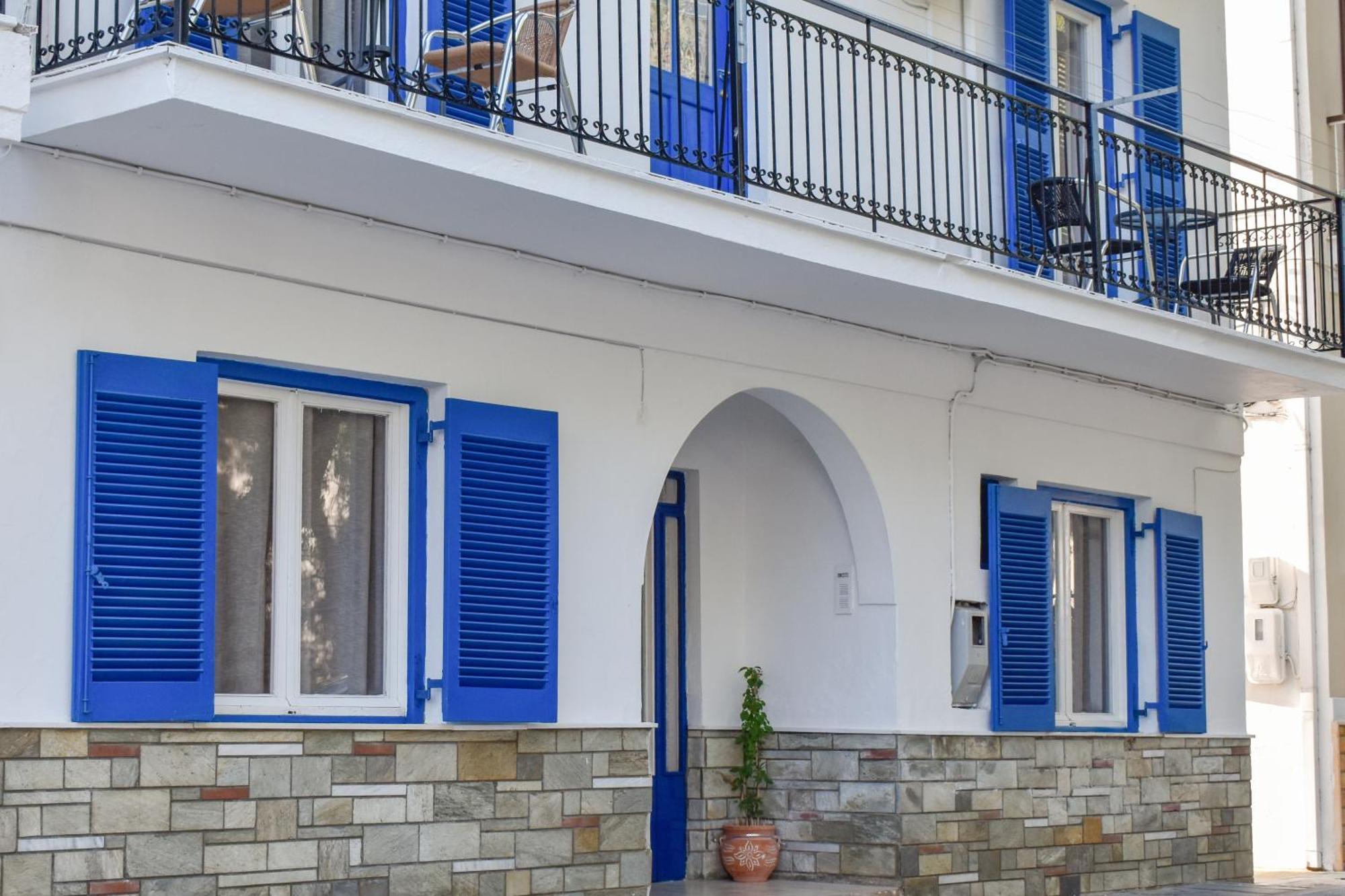 Bonsai Aparthotel Skiathos Town Exterior photo